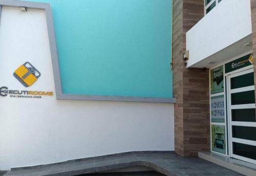 Executirooms Veracruz Hotel Overview