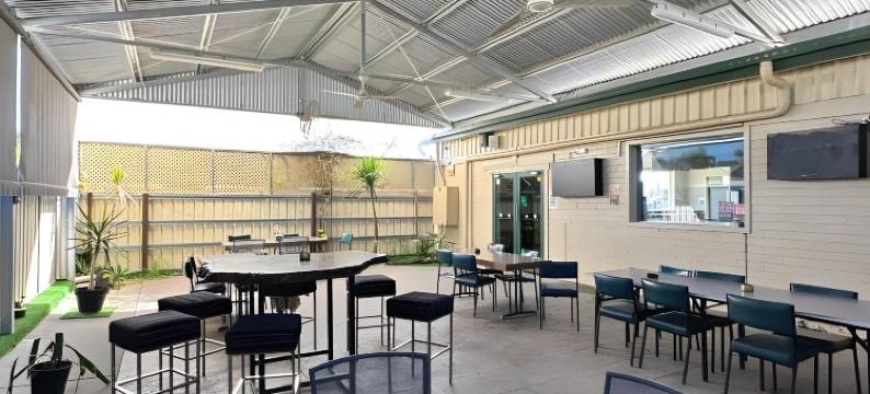 巴尔拉纳德山姆洛克酒店汽车旅馆(The Shamrock Hotel Balranald)图片