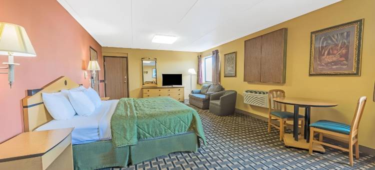 路易斯维尔东品质套房酒店(Quality Inn & Suites Louisville East)图片