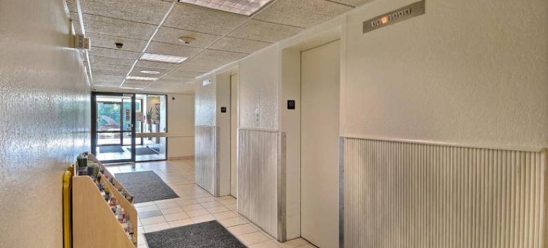 波士顿北6号汽车旅馆 - 丹佛斯(Motel 6 Danvers, MA - Boston North)图片