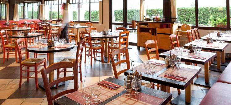 宜必思比亚里茨安格雷机场酒店(Ibis Biarritz-Anglet Aéroport)图片