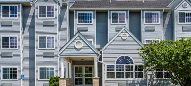 奥瓦通纳医疗中心附近品质酒店(Quality Inn Owatonna Near Medical Center)图片