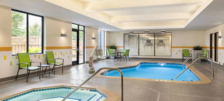 万枫酒店及套房圣保罗东北部(Fairfield Inn & Suites St. Paul Northeast)图片