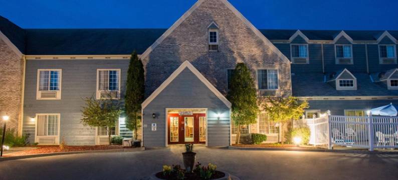 梅库恩-密尔沃基地区呗盟套房酒店(Baymont by Wyndham Mequon Milwaukee Area)图片