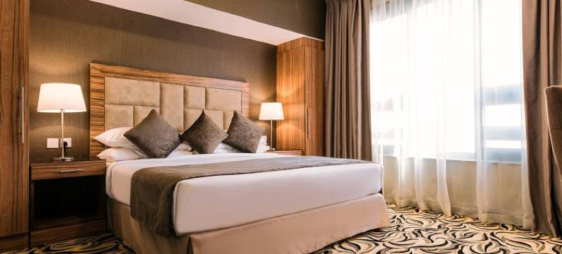 阿联酋广场酒店(Emirates Plaza Hotel)图片