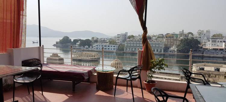 德维维拉斯宾馆(Devi Vilas Guest House)图片