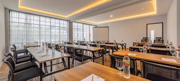 集装箱酒店(Kontena Hotel)图片