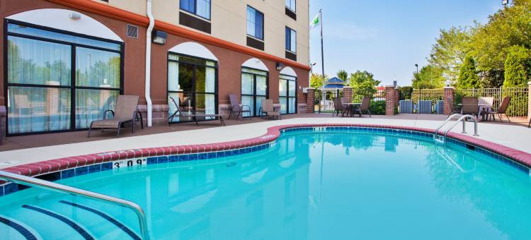 智选假日套房酒店夏洛特康和I - 85(Holiday Inn Express & Suites Charlotte-Concord-I-85)图片