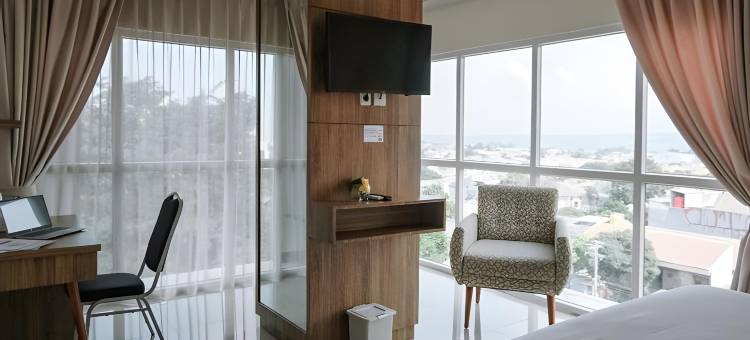 三宝垄安塔维拉地平线旅馆(Horison Inn Antawirya Semarang)图片