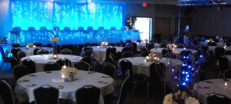 阿伯丁活动中心温德姆美吟温德姆酒店(AmericInn by Wyndham Aberdeen Event Center)图片