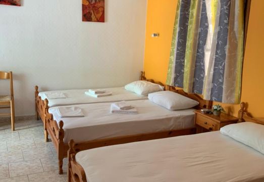 Dafnis Studios Hotel Overview