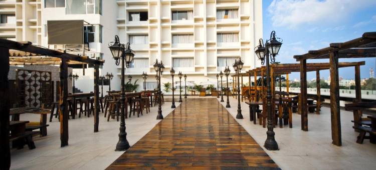 金奈伊格摩华美达酒店(Ramada by Wyndham Chennai Egmore)图片