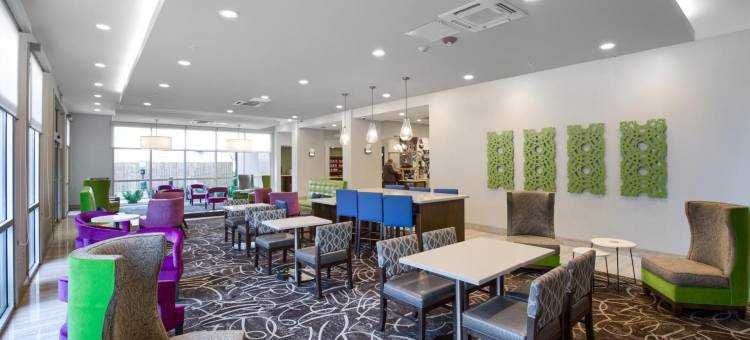 莫比尔拉昆塔温德姆套房酒店(La Quinta Inn & Suites by Wyndham Mobile)图片