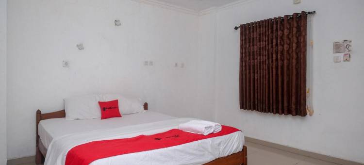 梭罗H&W红多兹酒店(RedDoorz at H&W Hotel Solo)图片