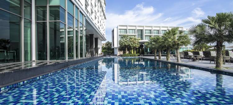 芭堤雅大道酒店(Way Hotel Pattaya)图片