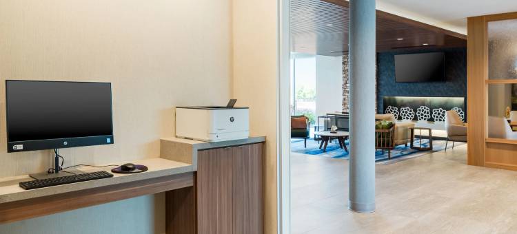 汉福德万枫套房酒店(Fairfield Inn & Suites Hanford)图片