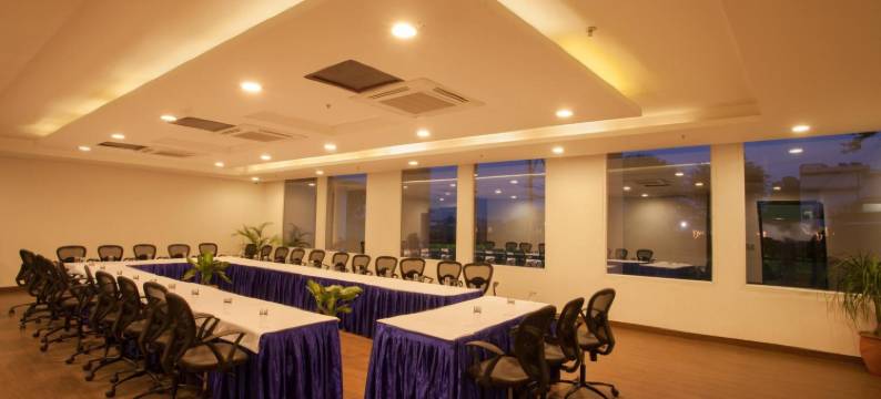 天鹅绒克拉克珍品酒店(Velvet Clarks Exotica)图片