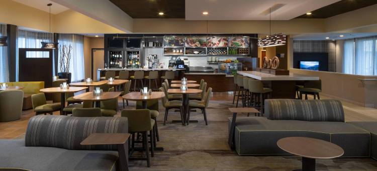 圣路易斯科瑞维科万怡酒店(Courtyard St. Louis Creve Coeur)图片