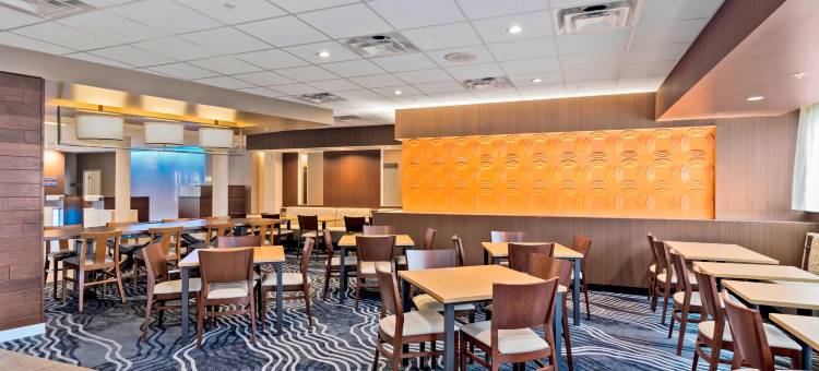 Fairfield Inn & Suites St Petersburg North图片