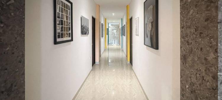 盒城酒店莫佐克托(Box City Hotel Mojokerto)图片