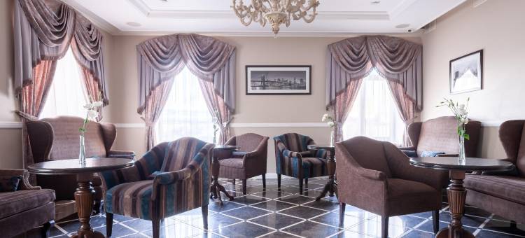 布里斯托尔酒店(Bristol Hotel)图片