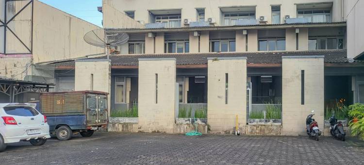 普拉斯-靠近UPI塞提亚布迪校区(RedDoorz near UPI Setiabudhi Bandung)图片