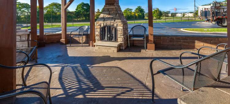 温德姆速8罗斯维尔/底特律酒店(Super 8 by Wyndham Roseville/Detroit Area)图片