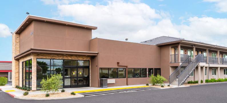 温德姆华美达酒店 莫德斯托优胜美地地区(Ramada by Wyndham Modesto Yosemite Area)图片