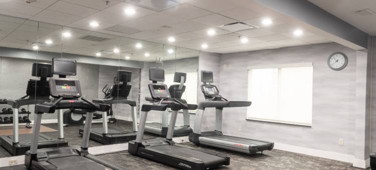 登顿万枫套房酒店(Fairfield Inn & Suites Denton)图片