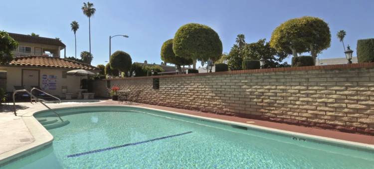 帕萨迪纳华美达酒店(Ramada by Wyndham Pasadena)图片