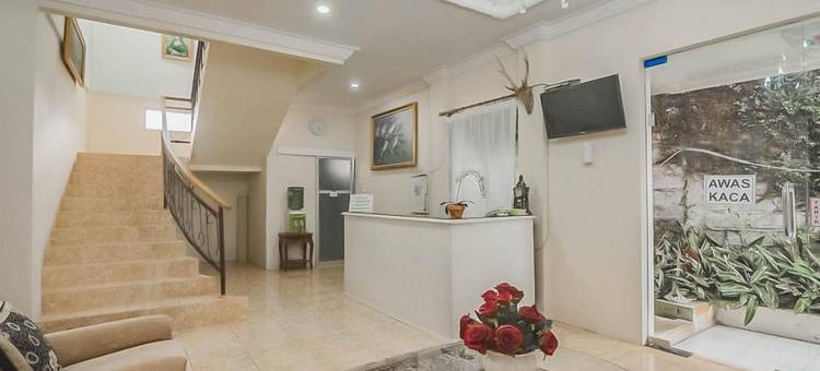 Urbanview Hotel Mon Bel Cibodas by RedDoorz图片