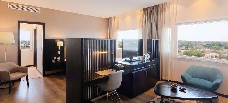 丽筠酒店-圣克鲁斯(Radisson Hotel Santa Cruz)图片