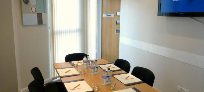 自由码头公寓(Liberty Wharf Apartments)图片