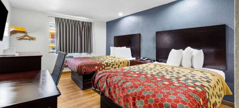 阿克伦科普利西北伊克诺旅馆(Econo Lodge Akron Copley Northwest)图片