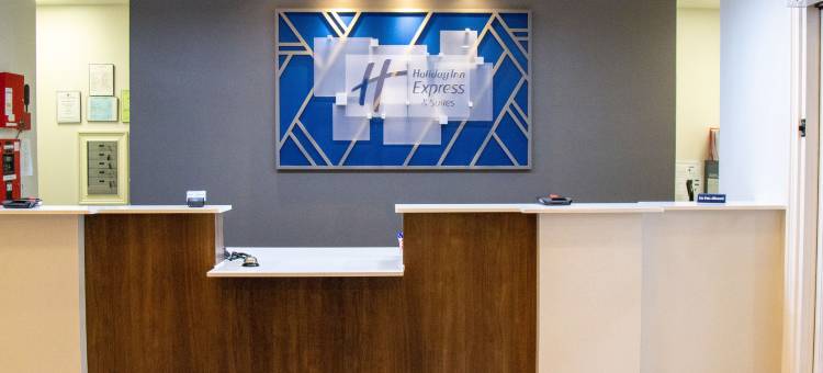 洲际酒店集团智选假日酒店及套房卡尔曼(Holiday Inn Express Hotel & Suites Cullman, an IHG Hotel)图片