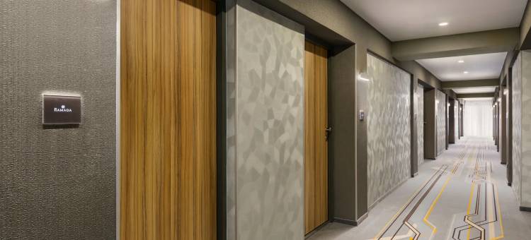 勒姆尼库沃尔恰温德姆华美达酒店(Ramada by Wyndham Ramnicu Valcea)图片