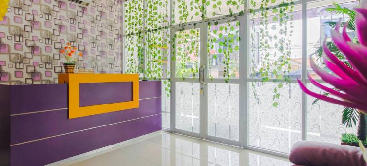 红门Plus酒店-近斯塔逊贝卡斯(RedDoorz Plus Near Stasiun Bekasi)图片