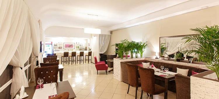 马里纳斯酒店(Marinus Hotel)图片
