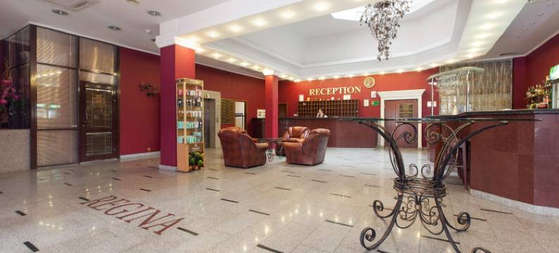 里贾纳纳彼得堡斯克伊酒店(Regina Hotel on Peterburgskaya)图片