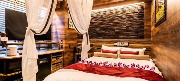 新宿三丁目店 小巴厘森林酒店(仅限成人)(Hotel Petit Bali Forest Shinjuku Sanchome)图片