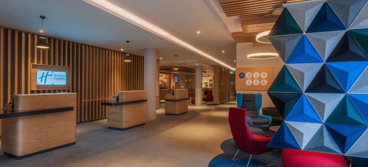 都柏林机场智选假日酒店 IHG酒店(Holiday Inn Express Dublin-Airport, an IHG Hotel)图片