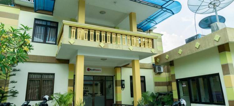 红多兹酒店@恩德加托特苏布罗托(RedDoorz @ Gatot Subroto Ende)图片