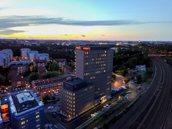 阿维斯尤公寓酒店