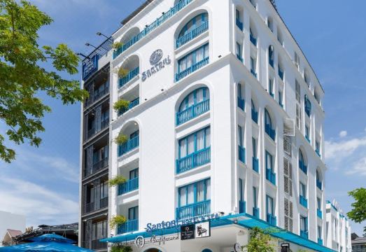 Santori Hotel and SpaHotel Overview