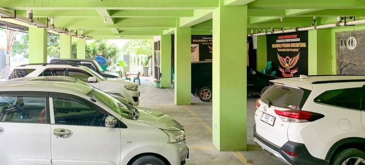 阿尤帕马努坎格斯特豪斯瑞德帕特纳尔(Penginapan Losmen Ayu Pamanukan RedPartner)图片