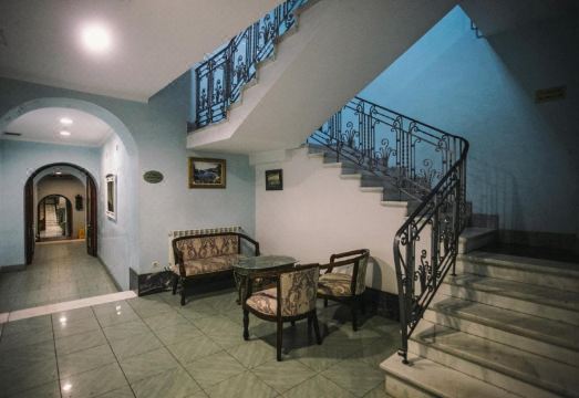 Giuseppe HotelHotel Overview