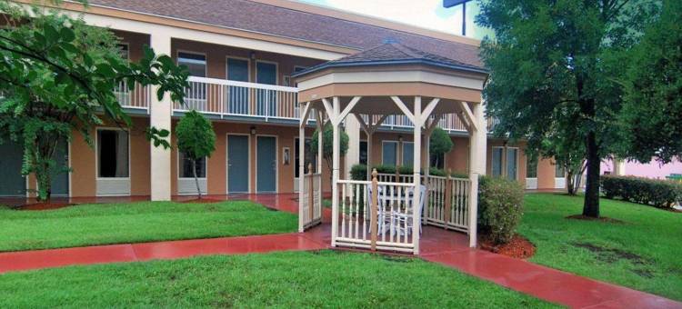 Suburban Studios Hotel Kingsland Near I-95图片