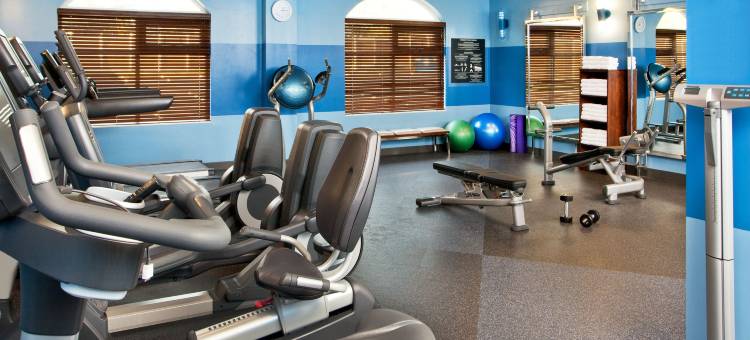 路易斯威尔机场福朋喜来登酒店(Four Points by Sheraton Louisville Airport)图片