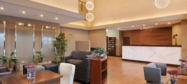 里贾纳机场西戴斯酒店(Days Inn by Wyndham Regina Airport West)图片