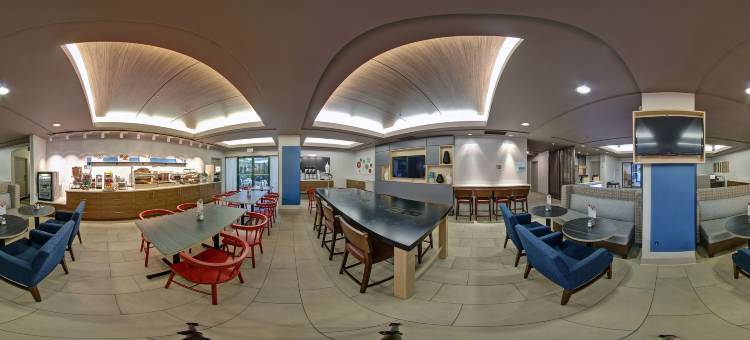 Holiday Inn Express 坎卢普斯(Holiday Inn Express Kamloops)图片